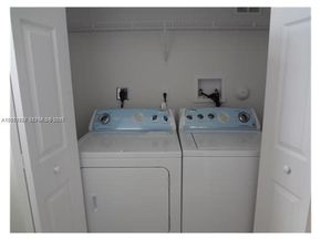 10012 NW 7th St 216, Miami FL 33172