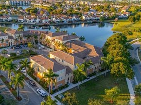 10012 NW 7th St 216, Miami FL 33172