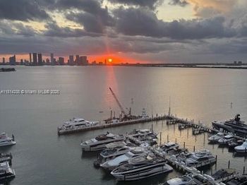 1900 Sunset Harbour Dr