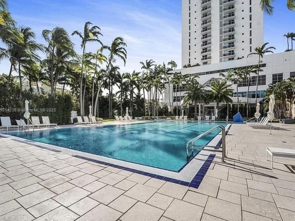 1900 Sunset Harbour Dr 1814, Miami Beach FL 33139