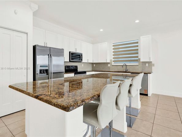 23824 SW 107th Pl, Homestead FL 33032