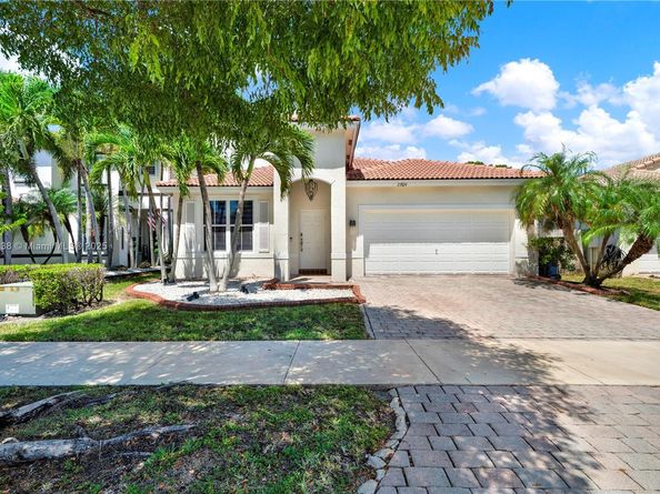 23824 SW 107th Pl, Homestead FL 33032