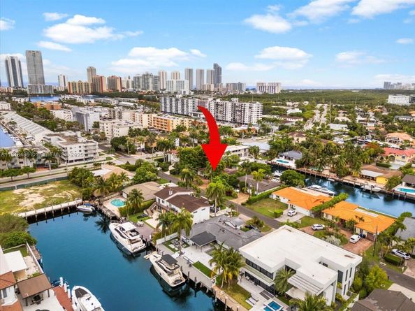 3446 NE 168th St, North Miami Beach FL 33160