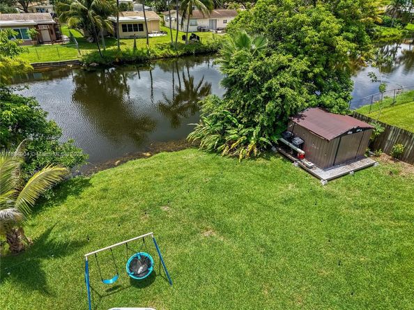5103 SW 93rd Ave, Cooper City FL 33328