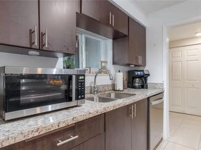 5103 SW 93rd Ave, Cooper City FL 33328