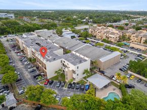 10900 SW 104th St 121, Miami FL 33176