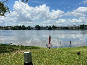 19080 NE 3rd Ct 307, Miami FL 33179