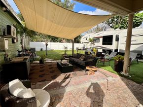 400 NE 3rd St, Pompano Beach FL 33060