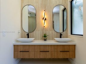 4547 SW 186th Way, Miramar FL 33029