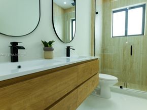 4547 SW 186th Way, Miramar FL 33029