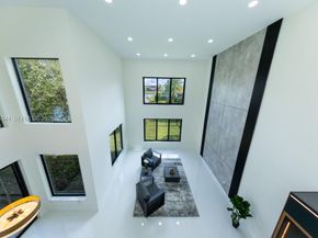 4547 SW 186th Way, Miramar FL 33029