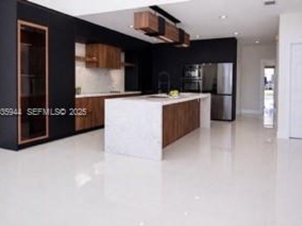 4547 SW 186th Way, Miramar FL 33029