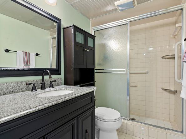2851 Somerset Dr 415, Lauderdale Lakes FL 33311