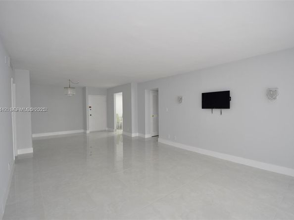 2030 S Ocean Dr 1504, Hallandale Beach FL 33009