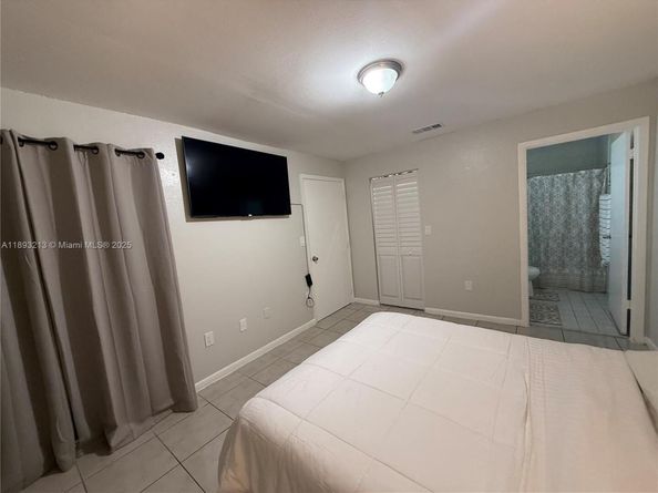 11958 SW 210th Ter, Miami FL 33177