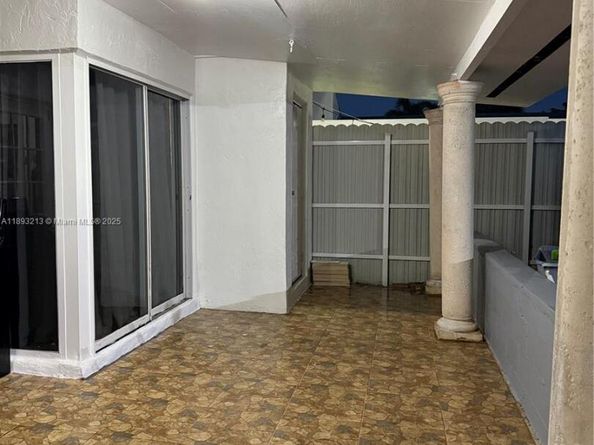 11958 SW 210th Ter, Miami FL 33177
