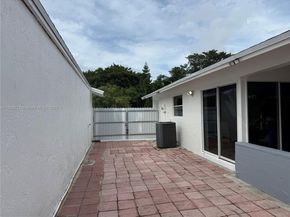 11958 SW 210th Ter, Miami FL 33177