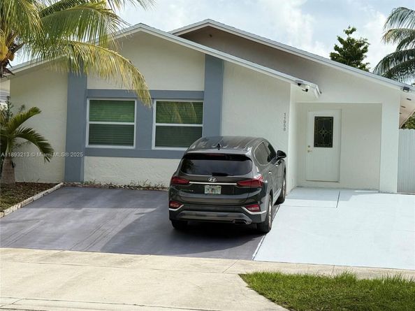 11958 SW 210th Ter, Miami FL 33177