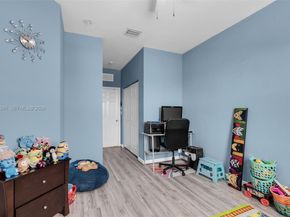 3747 NE 1st St, Homestead FL 33033