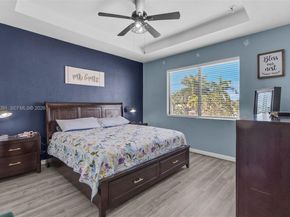 3747 NE 1st St, Homestead FL 33033