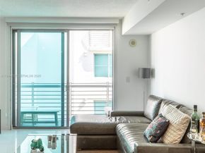 110 Washington Ave 1722, Miami Beach FL 33139
