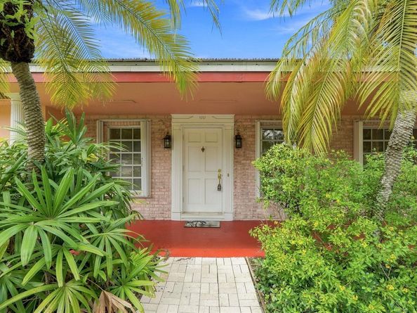 601 NW 71ST Avenue, Plantation FL 33317