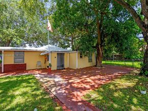 811 NW 24th ct, Miami FL 33125