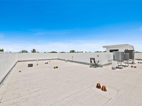 5900 NE 21st Ln, Fort Lauderdale FL 33308