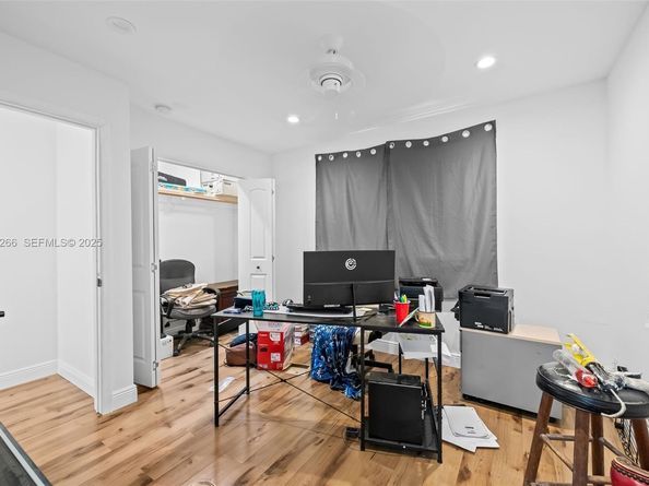 5900 NE 21st Ln, Fort Lauderdale FL 33308