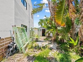 5900 NE 21st Ln, Fort Lauderdale FL 33308