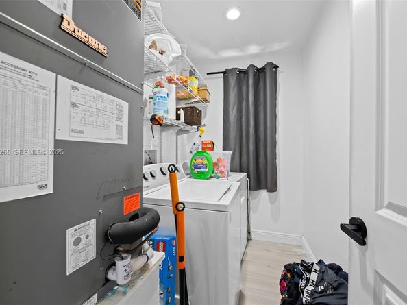 5900 NE 21st Ln, Fort Lauderdale FL 33308