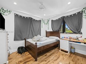 5900 NE 21st Ln, Fort Lauderdale FL 33308