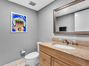 16565 NE 26th Ave 4E, North Miami Beach FL 33160