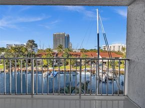 16565 NE 26th Ave 4E, North Miami Beach FL 33160