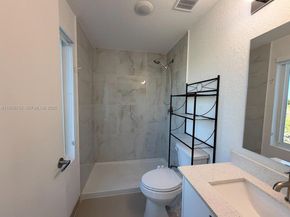 25823 SW 145th Ave, Homestead FL 33032