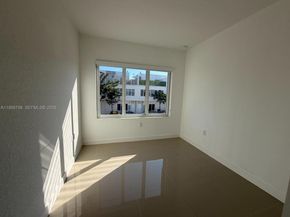 25823 SW 145th Ave, Homestead FL 33032