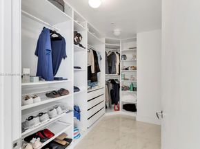 17301 Biscayne Blvd 1404, North Miami FL 33160