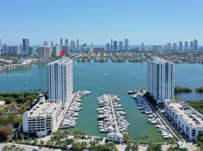17301 Biscayne Blvd 1404, North Miami FL 33160