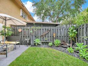 450 SE 7th St 210, Dania Beach FL 33004