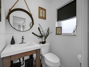 450 SE 7th St 210, Dania Beach FL 33004