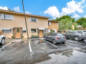 450 SE 7th St 210, Dania Beach FL 33004