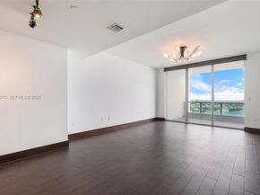 900 Biscayne Blvd 3502, Miami FL 33132