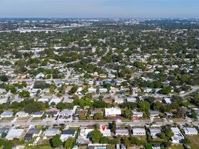 1200 NW 11th Ct, Fort Lauderdale FL 33311