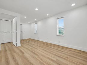 1200 NW 11th Ct, Fort Lauderdale FL 33311