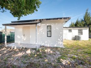 1200 NW 11th Ct, Fort Lauderdale FL 33311