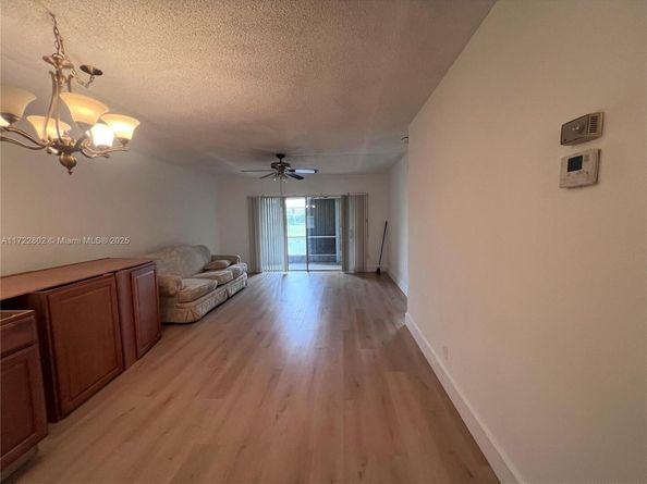 7400 NW 4th Pl 106, Margate FL 33063