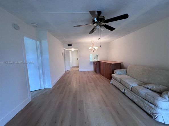 7400 NW 4th Pl 106, Margate FL 33063