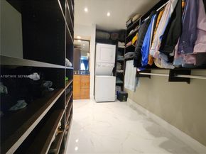 160 Cypress Club Dr 608, Pompano Beach FL 33060