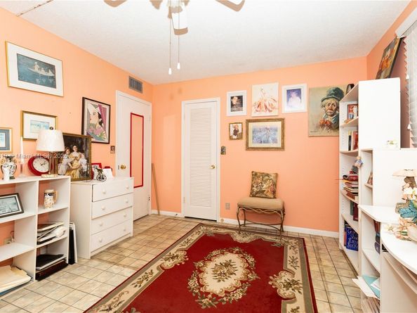 619 NE 14th Ave 507, Hallandale Beach FL 33009