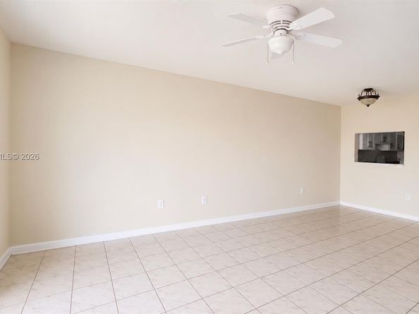 11311 SW 200th St 311D, Miami FL 33157
